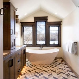 4079_N_Two_Creeks_Guest_Master_Bath_8122